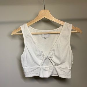 Cropped twist front crop